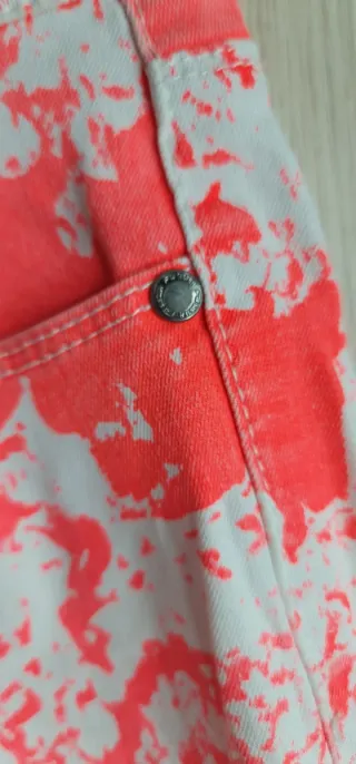 Pantalón tobillero FB Sister estampado