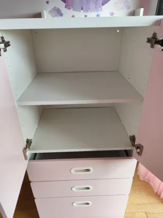 Armario infantil rosa 2 puertas y 3 cajones