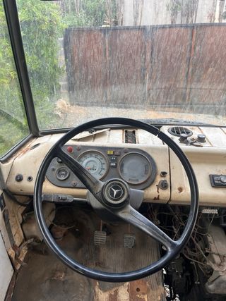 Mercedes-Benz 407d 1980