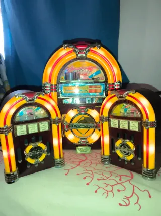 Radio Jukebox 3 Piezas. CD LED Vintage Clásica.