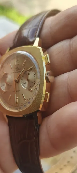 Reloj Landeron 248 Cuerda Manual Dorado