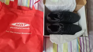 Zapatos MBT Negros Talla 41 Gore-Tex Nuevos