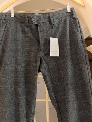 Pantalón cuadros Sfera Talla 42