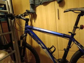 Bicicleta de Montaña Azul