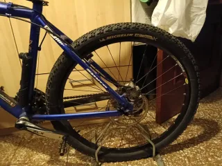 Bicicleta de Montaña Azul