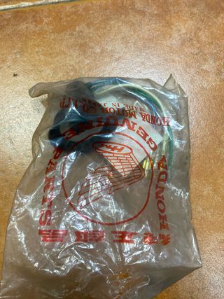 Casquillo Faro Delantero Honda MBX 75