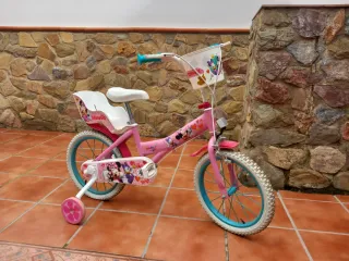 Bicicleta infantil Minnie Mouse rosa