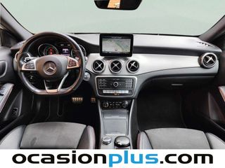 Mercedes-Benz GLA 180 90 kW (122 CV)