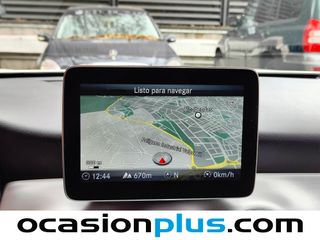 Mercedes-Benz GLA 180 90 kW (122 CV)