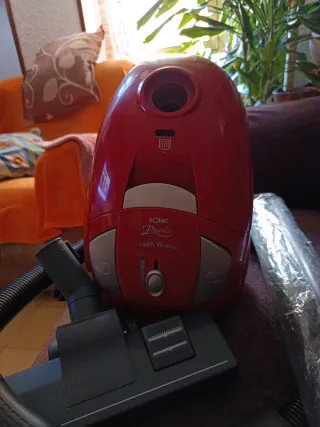 Aspirador Solac Piccolo 1400W