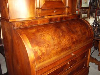 Buró 2 cuerpos escritorio restaurado