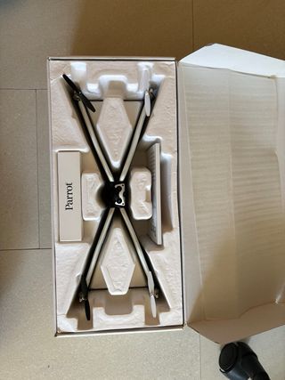 Dron/Avión Parrot Swing