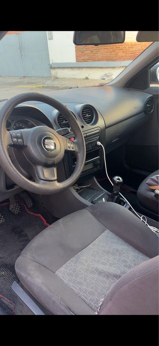 SEAT Ibiza REFERENCE 1400 TDI 3P 2008