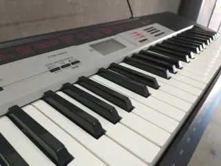 Teclado Casio CTK-1500 + patas de soporte