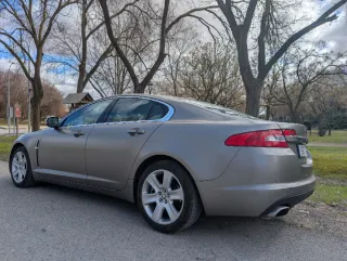 Jaguar XF 2010