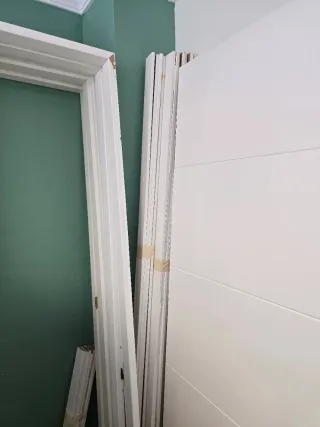 4 puertas macizas interior con marcos y jambas