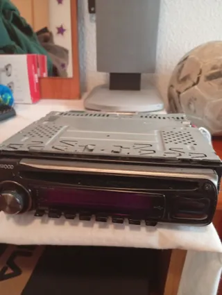 Autorradio Kenwood Negro