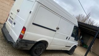 Ford E-Transit 2005