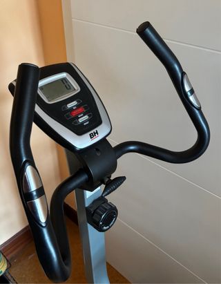 Bicicleta Estática BH Artic Poco Usada