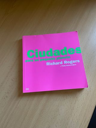 Dos libros de arquitectura GG