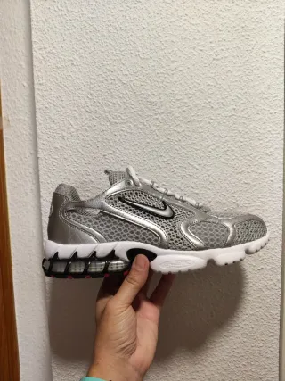 T43 Nike Air Max Spiridon Cage 2 plateadas