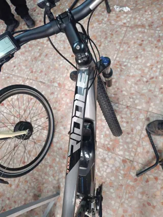 Bicicleta Eléctrica Gris