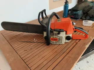 Motosierra Stihl 025