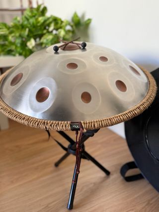 Handpan OvniDrum 12 notas + funda y pie