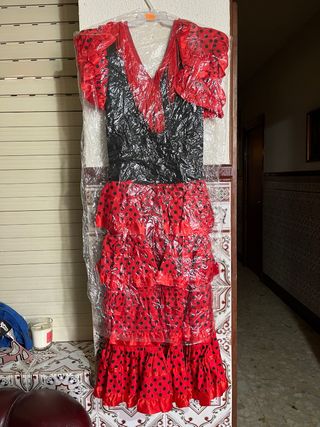 Vestido Flamenca Rojo y Negro Talla 14/16