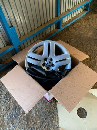 Llantas Golf MK4 Long Beach 17” Estilo Americano