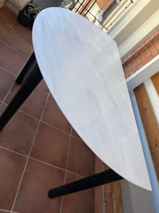 Mesa de mármol macizo exterior blanca