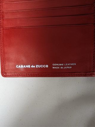 Cartera Cabane de ZUCCa Piel Roja Made in Japan