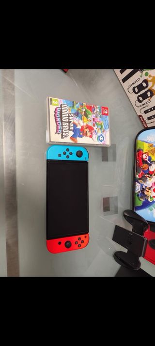 Nintendo Switch OLED Rojo/Azul