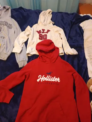 Sudadera Hollister Roja con Capucha