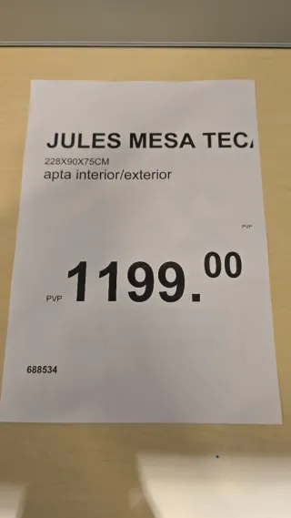 Mesa de madera interior/exterior precio negociable