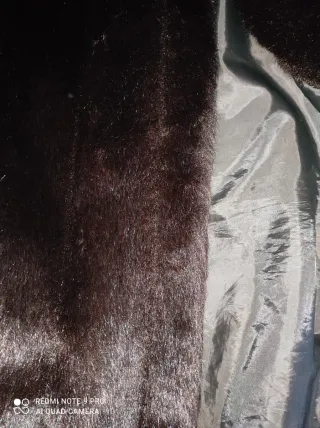 Abrigo de piel marrón