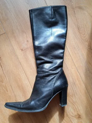 Bota mujer caña alta piel negra