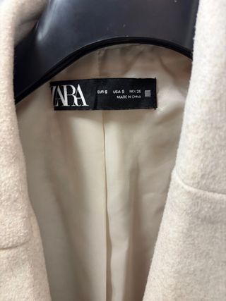 Abrigo Zara Beige