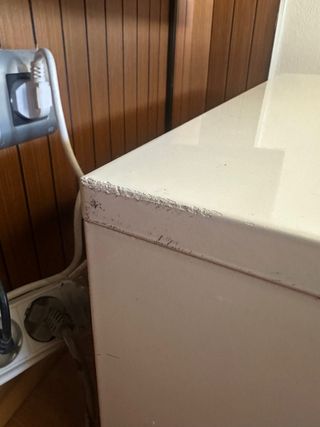 Mesitas de noche blancas