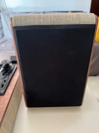 Reproductor Vinilo Create Pro Marrón y Beige