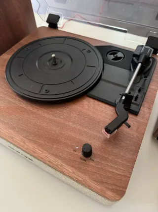 Reproductor Vinilo Create Pro Marrón y Beige