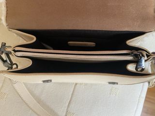 Bolso Parfois borreguito blanco