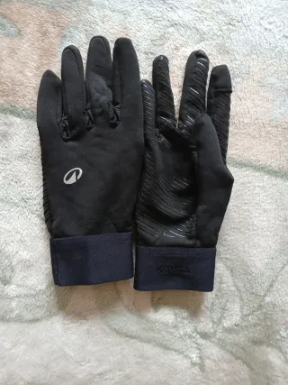 Guantes Kipsta Negros Talla M