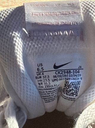 Zapatillas Nike Beige y Rosa Talla 37.5