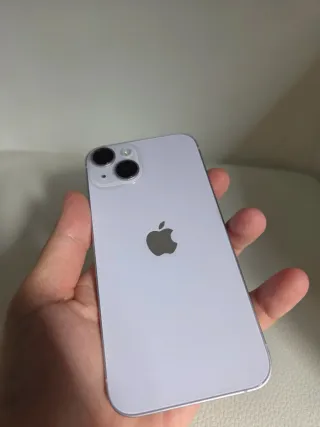 iPhone 14 Lila