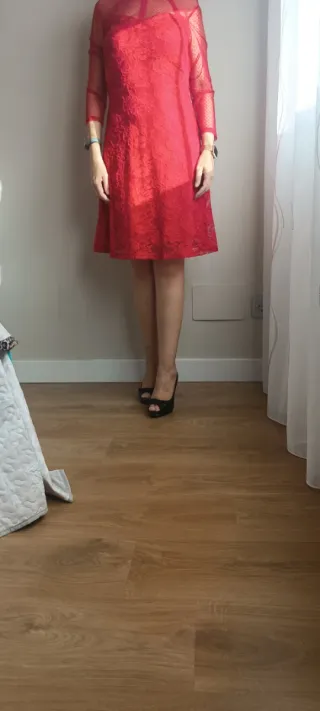 Vestido rojo encaje y tul