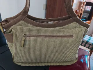 Borsa in velluto a coste verde oliva