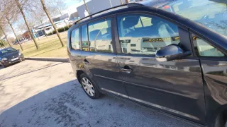 Volkswagen Touran 2005 negociable