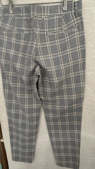 Pantalón de vestir cuadros gris