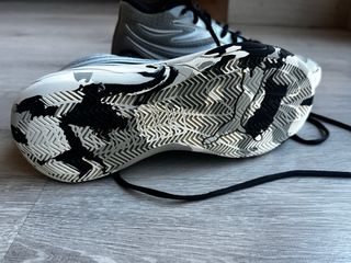 Zapatillas de baloncesto PUMA Court Pro